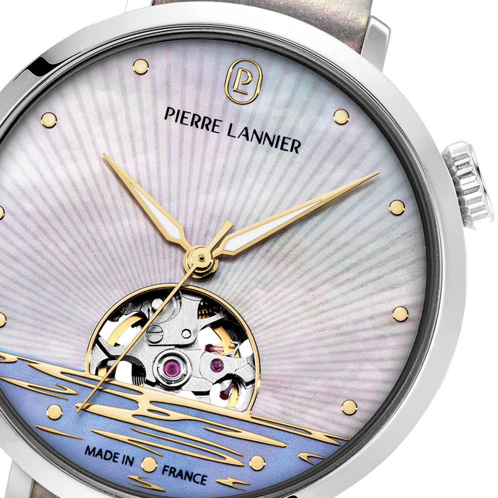pierre-lannier-autrale-150H900 (2) Montre automatique Pierre Lannier Australe, cuir blanc, cadran nacré – Image 3